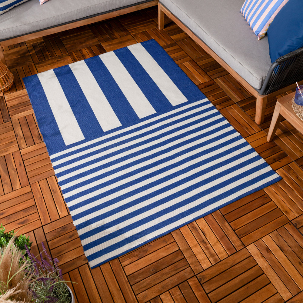 Blue/ White Deck Stripe Printed Indoor/Outdoor Rug 120 x 170cm