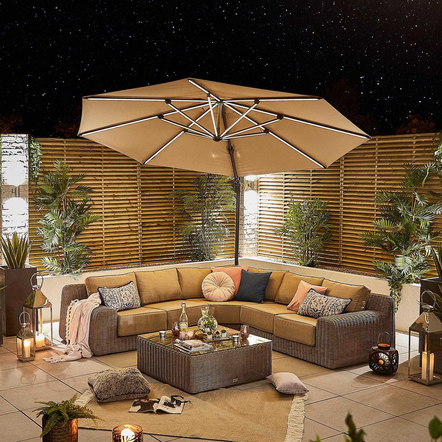 Nova - Galaxy Beige Frame LED Cantilever Parasol, 3.5m Round