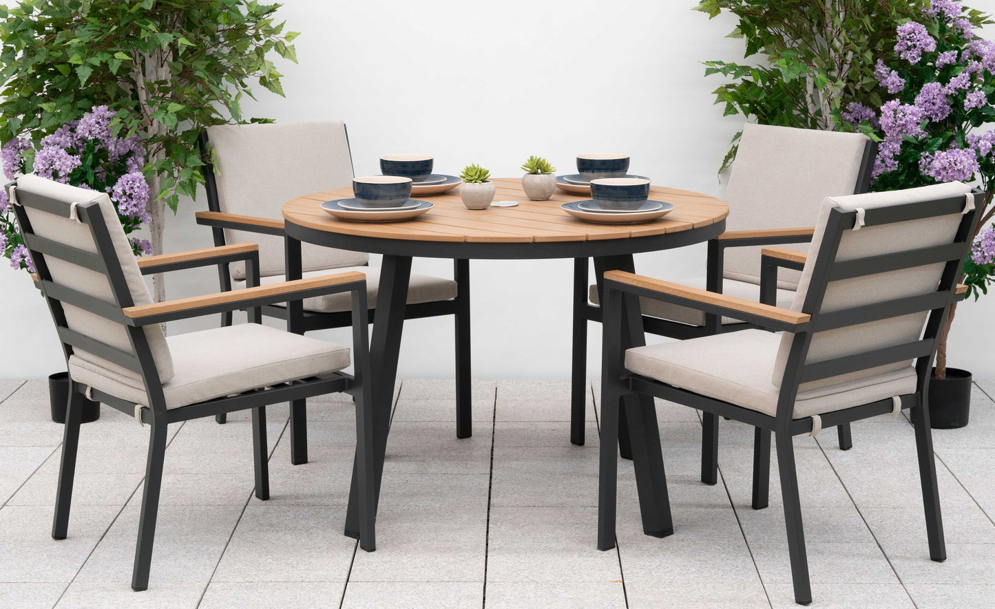 Nova - Heidi 4 Seat Dining Set - 1.1m Round Table